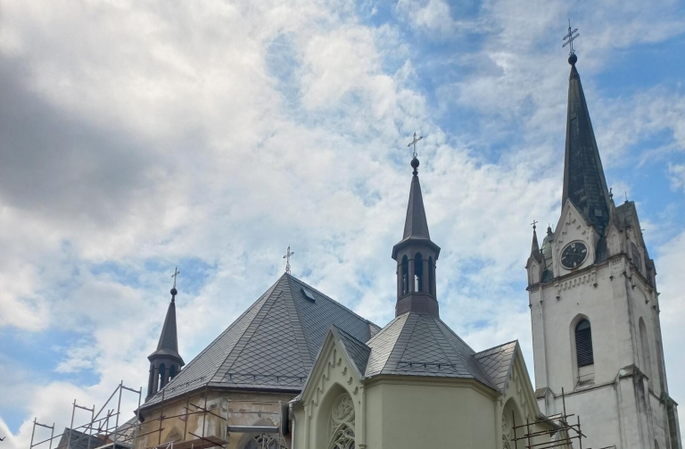 kostel sv. Fabiána a Šbestiána v Zákupech